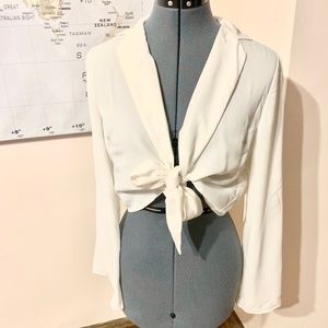 Bell-Sleeve Collared Tied Top